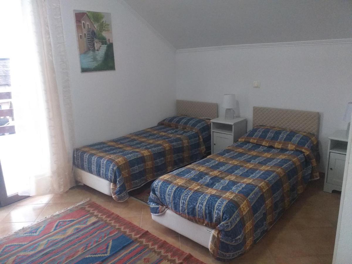 לינה וארוחת בוקר נגרשטי-אואש Casa Maria מראה חיצוני תמונה